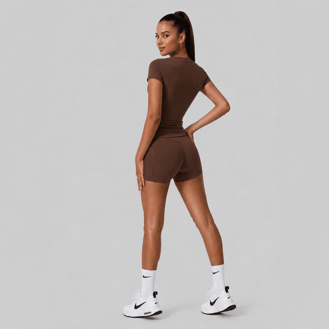 D0015 Set Short Deportivo Chocolate - WHOLESALE VAB