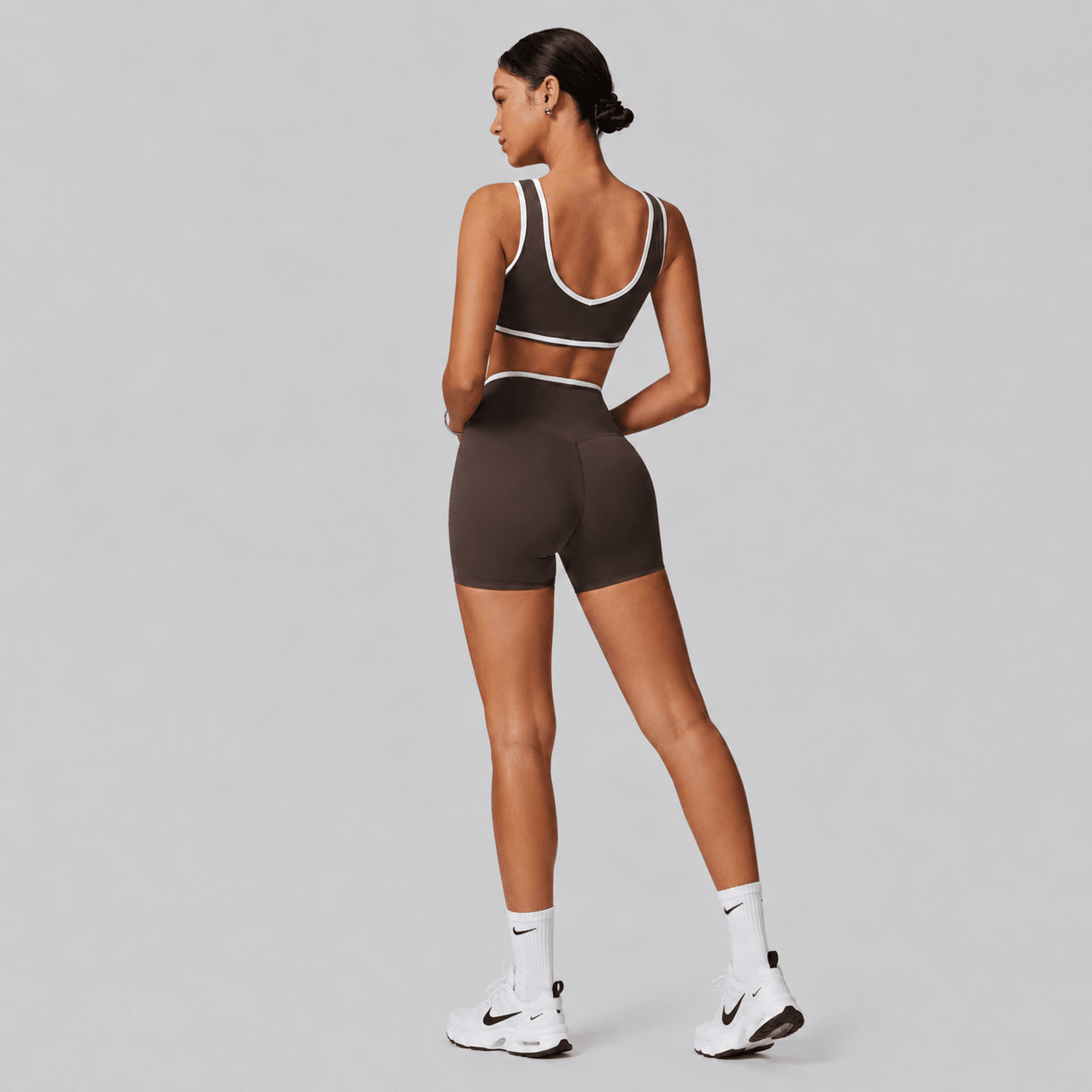 D0016 Set Short Deportivo Chocolate - WHOLESALE VAB