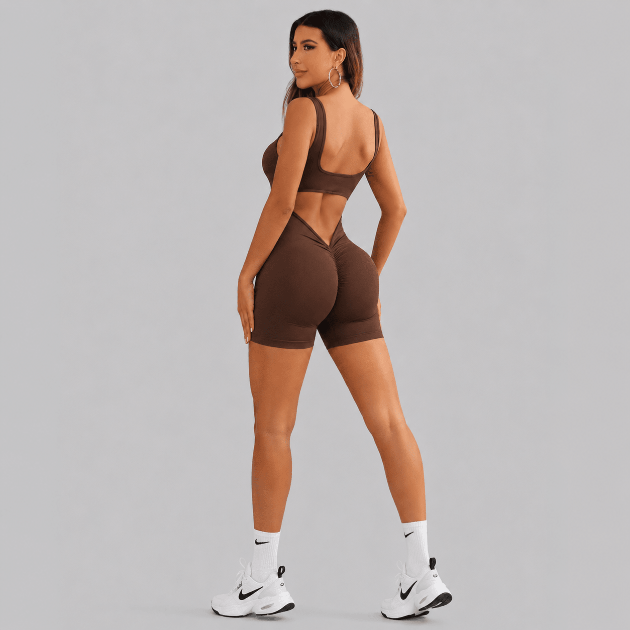 D0018 · Enterizo Deportivo Chocolate | Escote Espalda - WHOLESALE VAB